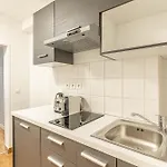 02 - Faubourg Bail Mobilite Apartment *