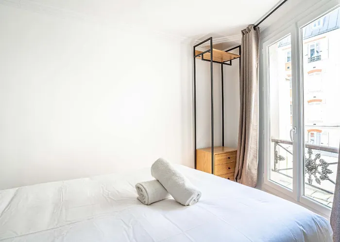 Apartment 02 - Faubourg Bail Mobilite