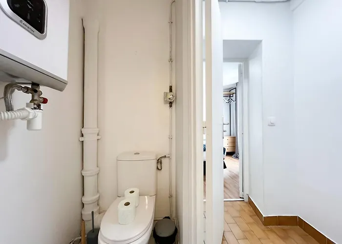 02 - Faubourg Bail Mobilite Apartment *