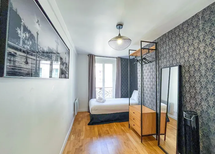 02 - Faubourg Bail Mobilite Apartment *